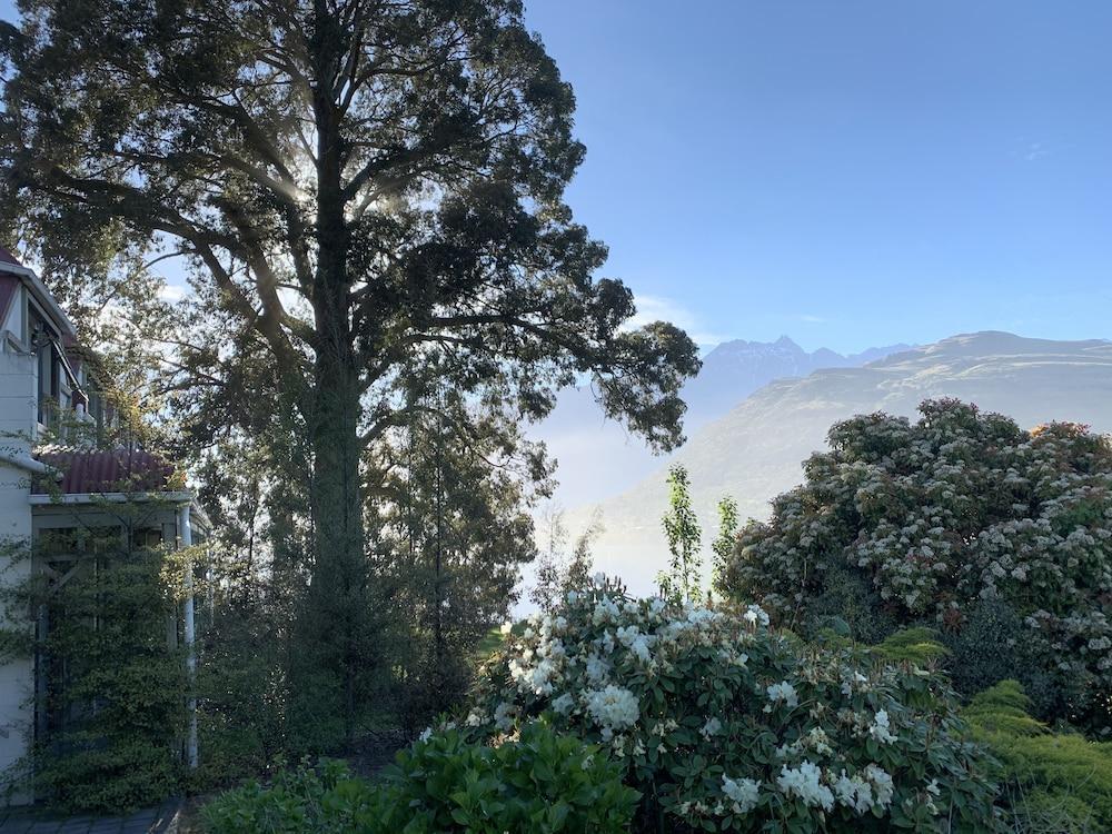 Sherwood Queenstown Bagian luar foto
