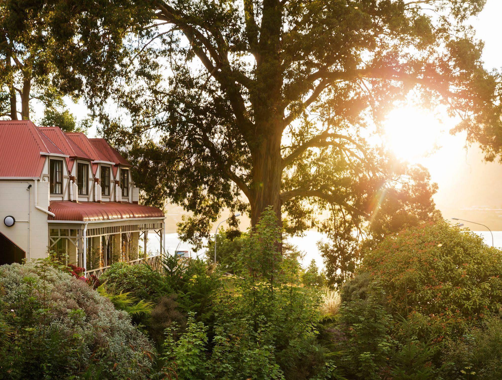 Sherwood Queenstown Bagian luar foto