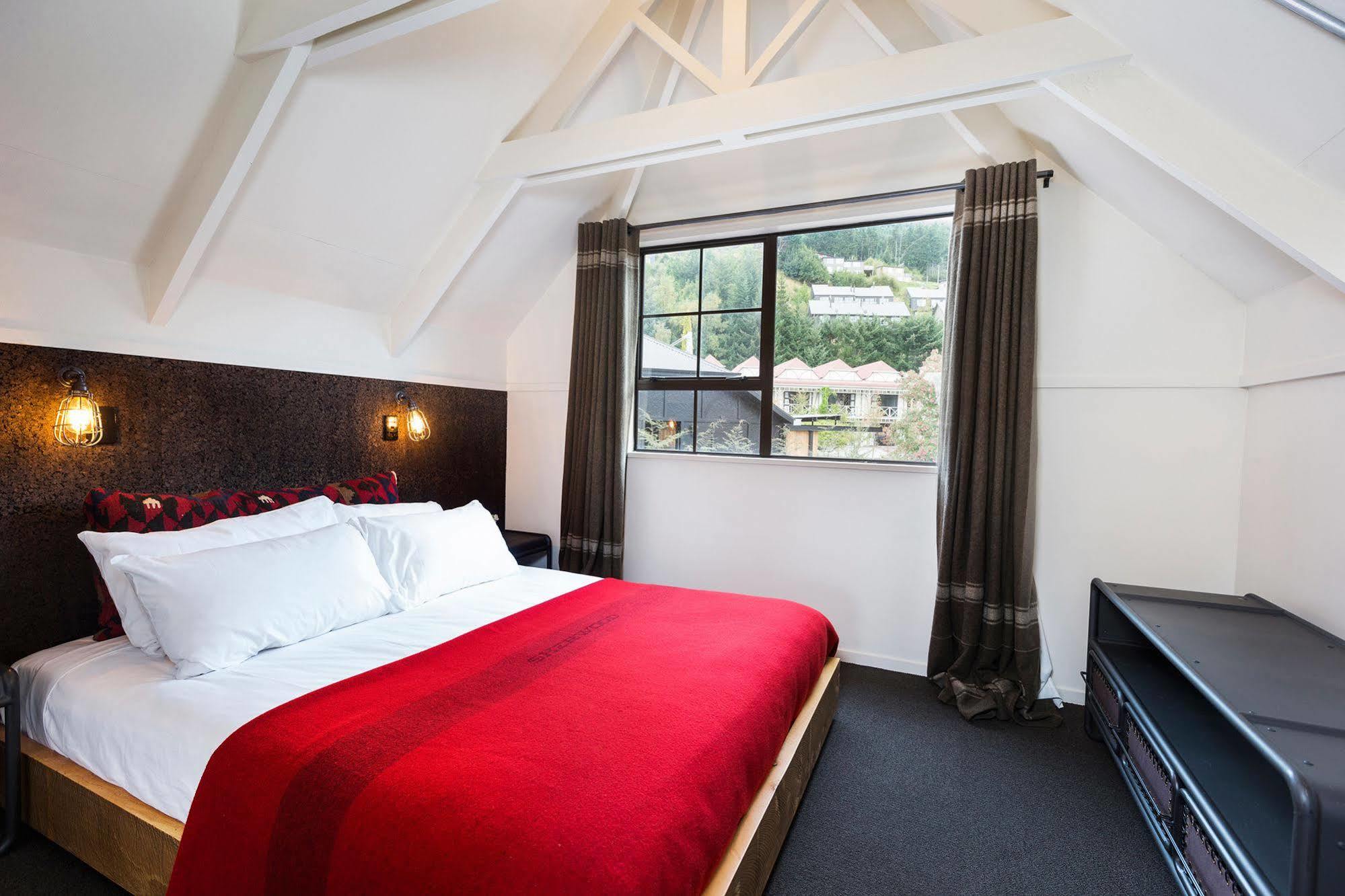 Sherwood Queenstown Bagian luar foto